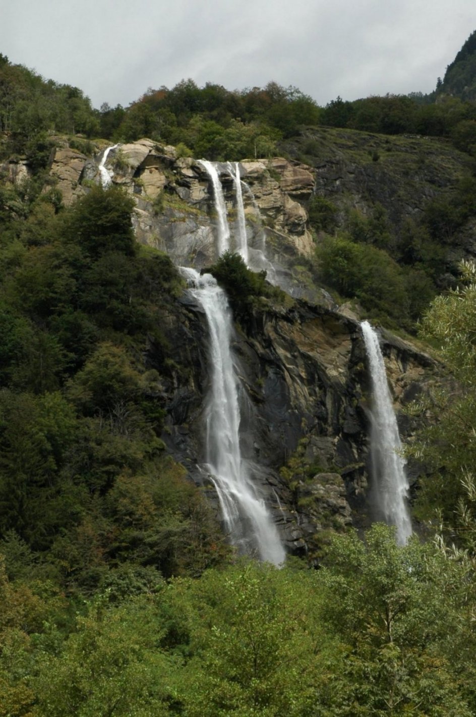 Cascate Acqua Fraggia